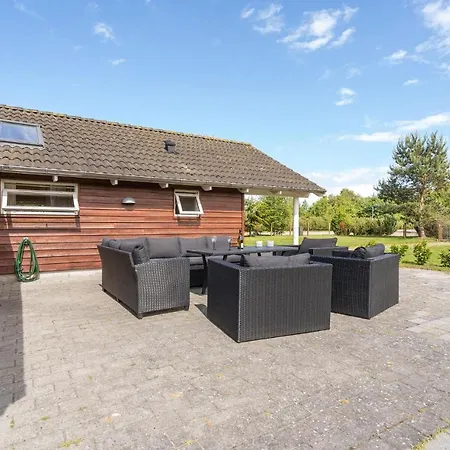Acogedora Casa En Idestrup Con Sauna Сasa de vacaciones