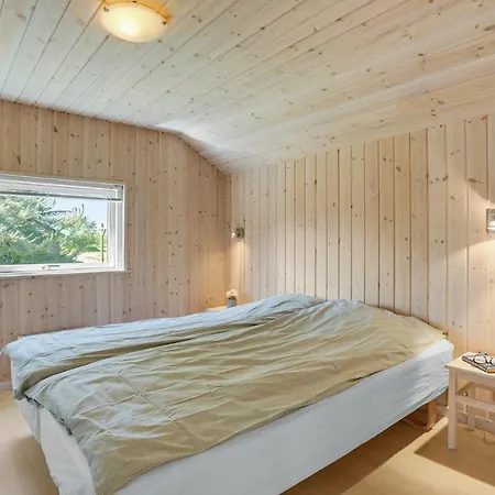 Acogedora Casa En Idestrup Con Sauna Сasa de vacaciones *